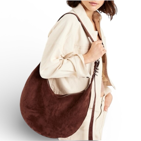Old Navy Handbags - Brown suede Old Navy Slouchy boho hobo shoulder bag